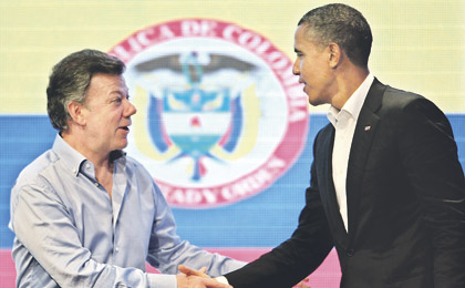 SANTOS-Y-OBAMA