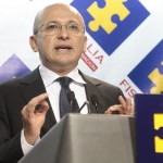 Farc habrían pagado mil millones por atentado contra Fernando Londoño