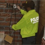 Desmantelada cigarrería que funcionaba como bodega de licor adulterado en Medellín