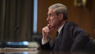En la imagen, el director del FBI, Robert Mueller, quien considera que quienes trabajan en el equipo de rescate de rehenes de la agencia todos los días aceptan altos riesgos. EFE/Archivo