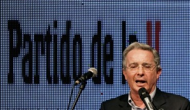 En la imagen, el expresidente colombiano Álvaro Uribe Vélez. EFE/Archivo