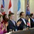 Fotografía cedida por la Presidencia de Colombia del mandatario de Colombia, Juan Manuel Santos (2i), su canciller, María Ángela Holguín (i), el ministro de Comercio Exterior, Sergio Díaz-Granados (c), el canciller de Chile Alfredo Moreno (2d) y el presidente de Chile Sebastián Piñera (i), durante la VII Cumbre de la Alianza del Pacífico, en Cali (Colombia). EFE