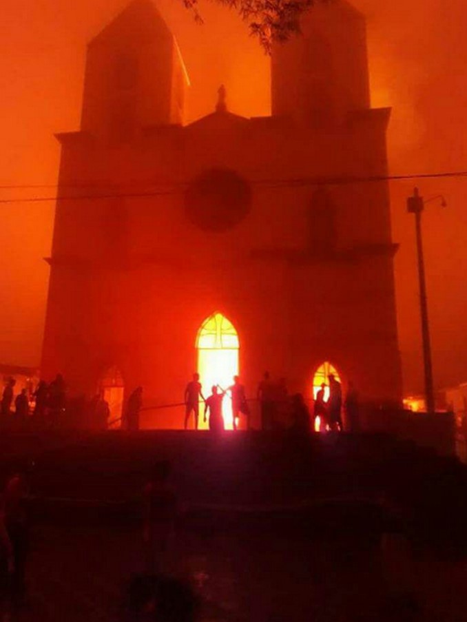 incendio_iglesia_quinchia_5.jpg