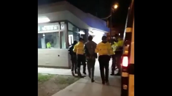 VIDEO: Dos presuntos atracadores fueron arrestados en la Localidad de Ciudad Bolívar - Minuto30.com