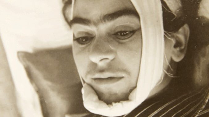 Venden por 35.000 dólares en Nueva York unas fotos inéditas de Frida Kahlo 2 Frida Kahlo Copiar