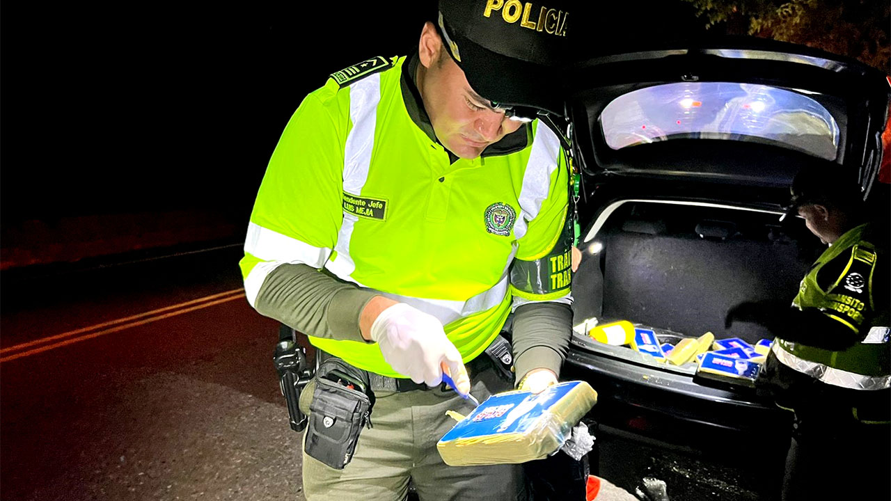 Con 190 mil dosis de cocaína